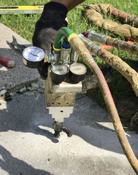 Cost of Concrete Sidewalk Lifting in Midlothian